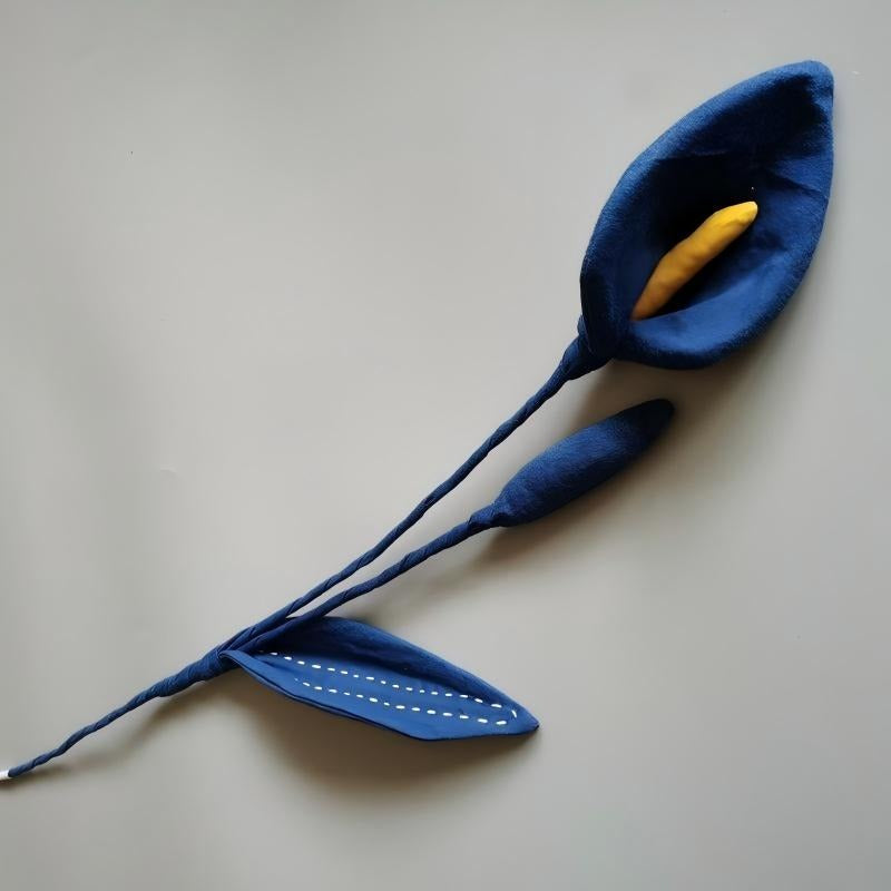 Hand-dyed Calla Lily — Crafted from Indigo Cotton