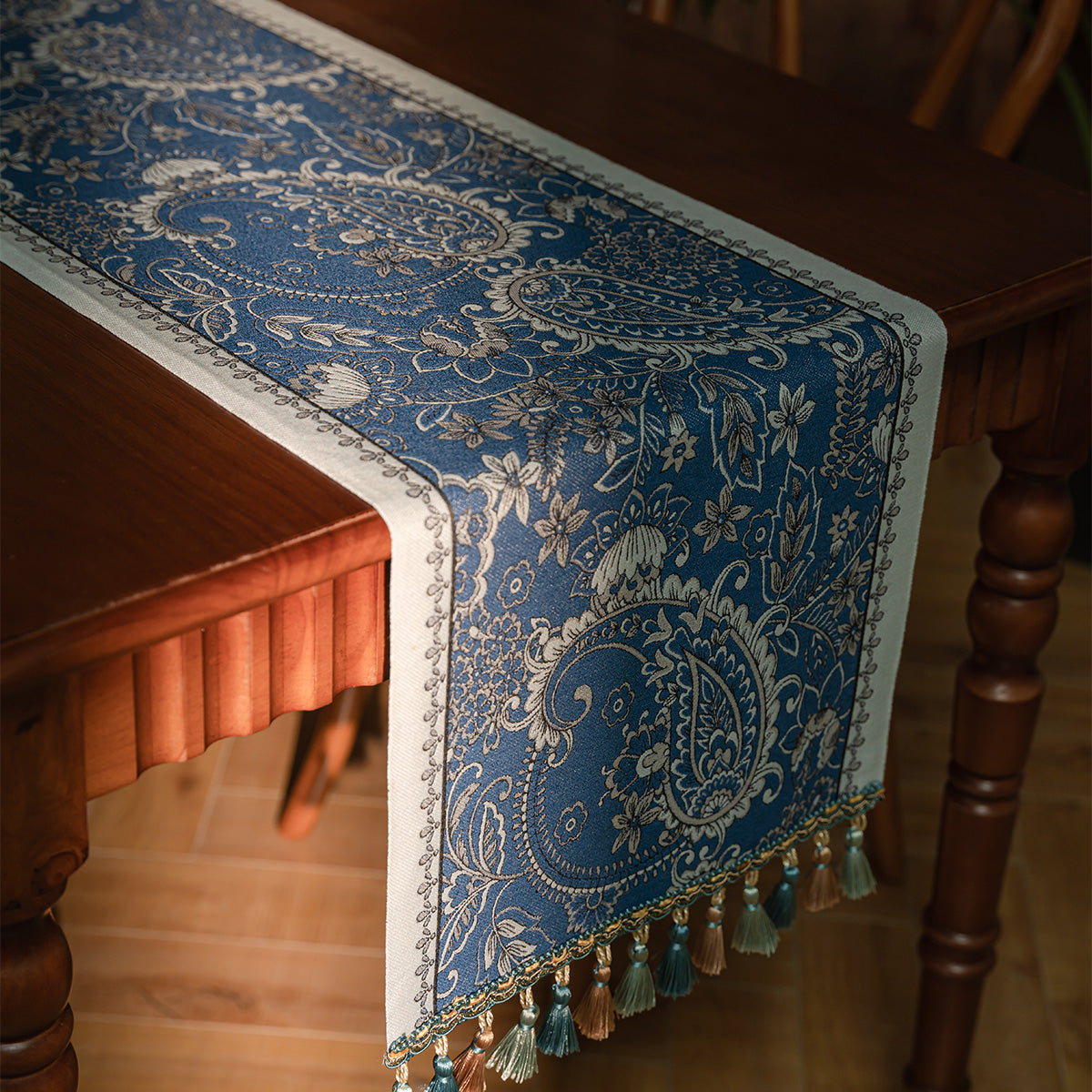 Eden Garden Paisley Jacquard Table Runner — Mist Blue